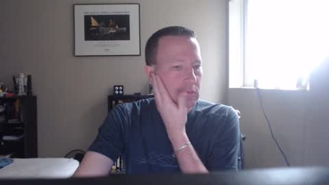 Snapshot of funplaytimesayhello chatting on 02-08-26, 08:12 Hello online show from 02-08-26, 08:12