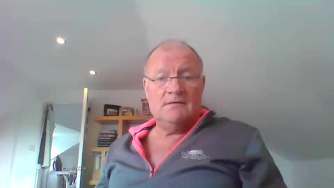 Snapshot of funtime88888 chatting on 02-19-25, 02:34 funtime88888 online show from 02-19-25, 02:34