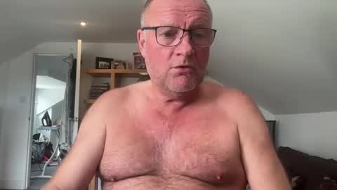 Snapshot of funtime88888 chatting on 09-11-25, 01:11 funtime88888 online show from 09-11-25, 01:11