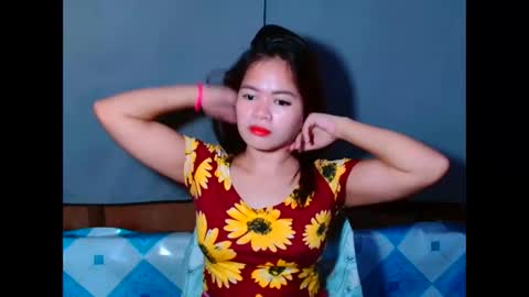 Snapshot of fure_asianpinay chatting on 09-11-25, 02:44 DANIELA online show from 09-11-25, 02:44