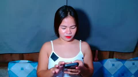 Snapshot of fure_asianpinay chatting on 09-12-25, 03:06 DANIELA online show from 09-12-25, 03:06