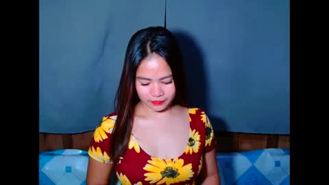 Snapshot of fure_asianpinay chatting on 09-19-25, 03:19 DANIELA online show from 09-19-25, 03:19