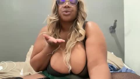 furykat1 online show from 12-14-25, 07:40