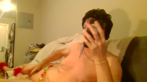 Snapshot of fuseanude chatting on 12-04-24, 01:36 fuseanude online show from 12-04-24, 01:36