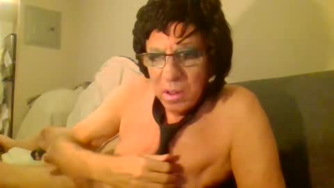 Snapshot of fuseanude chatting on 01-26-25, 01:31 fuseanude online show from 01-26-25, 01:31