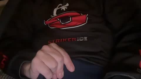 Futuro Marido online show from 11-19-25, 05:07