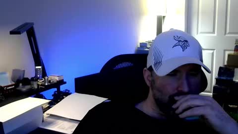 Snapshot of fuzz69_ chatting on 01-12-26, 06:57 fuzz69_ online show from 01-12-26, 06:57