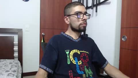 andrew online show from 03-11-25, 08:42