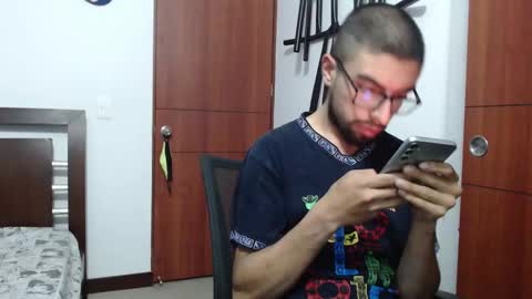 andrew online show from 03-11-25, 11:48