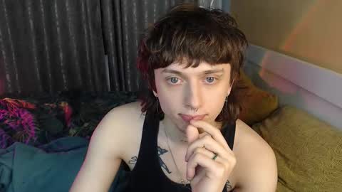 Ian online show from 11-15-25, 09:43