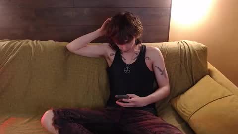 Ian online show from 02-08-26, 10:24