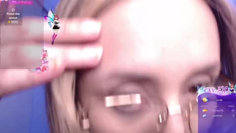 Snapshot of gabb_rioss chatting on 12-21-24, 12:20 Gabriela online show from 12-21-24, 12:20