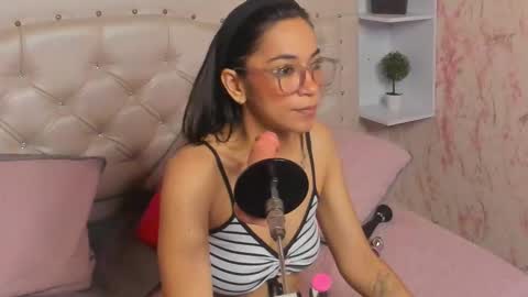 gabbieskinny online show from 11-25-25, 04:18