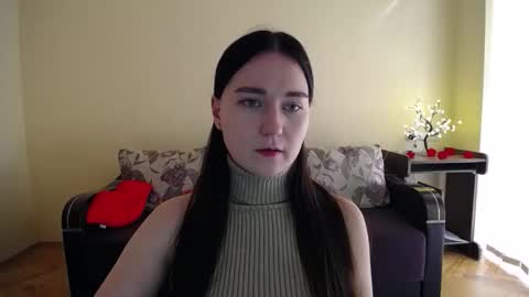 Snapshot of gabby_di chatting on 05-04-26, 08:10 Jaklin online show from 05-04-26, 08:10