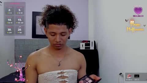 Gabby Mendez online show from 10-21-25, 02:23