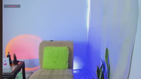 Snapshot of gabbymorgan chatting on 02-23-25, 01:42 GABY online show from 02-23-25, 01:42