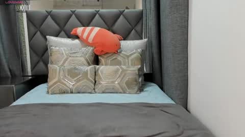   Instagram soygabi g   online show from 05-14-26, 12:39