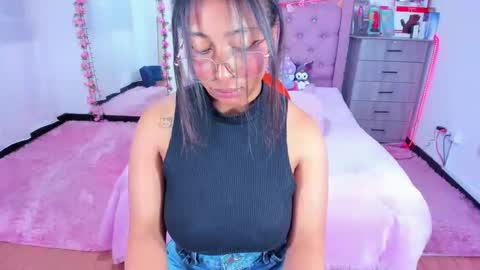 gabi_jhons_23 online show from 09-25-25, 11:36