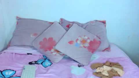 gabi_jhons_23 online show from 03-13-26, 11:06