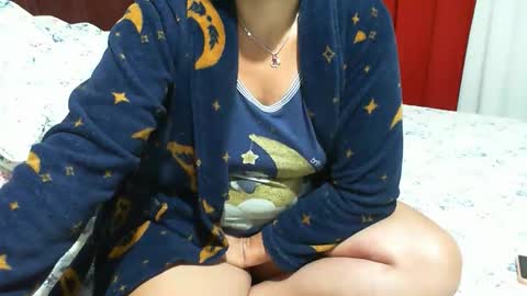 gaby  layla online show from 11-13-25, 10:52