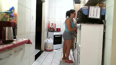 gaby  layla online show from 06-11-26, 12:32
