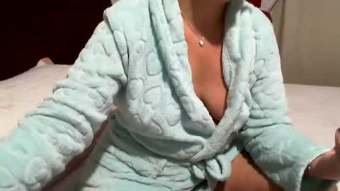 Snapshot of gabibrasil chatting on 07-19-26, 08:34 gaby layla online show from 07-19-26, 08:34