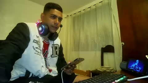 Snapshot of gabitosexyy chatting on 03-03-25, 05:09 gabitosexyy online show from 03-03-25, 05:09