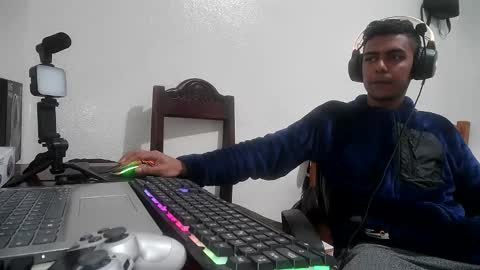 Snapshot of gabitosexyy chatting on 03-10-25, 02:28 gabitosexyy online show from 03-10-25, 02:28