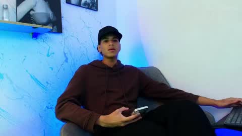 GABRIEL online show from 04-16-26, 02:40