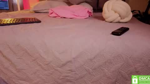 Snapshot of gabriela__gomez chatting on 11-06-25, 12:00 Carolina online show from 11-06-25, 12:00