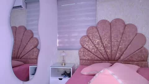 Snapshot of gabriela_leone chatting on 06-01-26, 07:26 gabriela online show from 06-01-26, 07:26