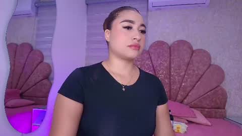 Snapshot of gabriela_leone chatting on 07-02-26, 07:20 gabriela online show from 07-02-26, 07:20