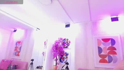 Gabby  online show from 04-16-26, 03:40