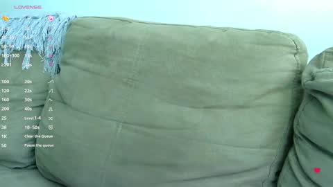 Snapshot of gabriela_miller_2 chatting on 01-13-25, 06:38 Gabriela Miller online show from 01-13-25, 06:38