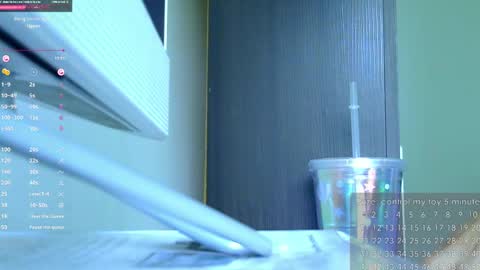 Snapshot of gabriela_miller_2 chatting on 02-27-25, 06:31 Gabriela Miller online show from 02-27-25, 06:31
