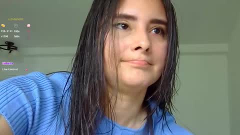Snapshot of gabriela_miller_2 chatting on 09-12-25, 03:12 Gabriela Miller online show from 09-12-25, 03:12