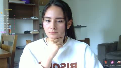 Snapshot of gabriela_miller_2 chatting on 09-23-25, 04:54 Gabriela Miller online show from 09-23-25, 04:54