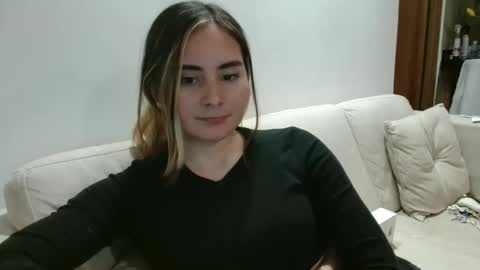 Snapshot of gabriela_miller_2 chatting on 10-22-25, 11:37 Gabriela Miller online show from 10-22-25, 11:37