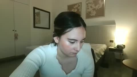 Gabriela Miller online show from 04-22-26, 06:31