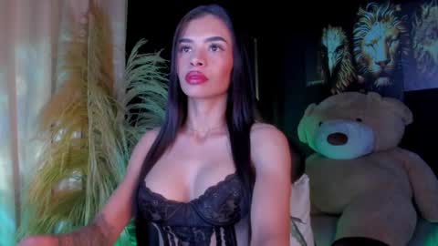 Snapshot of gabriela_montess chatting on 02-19-25, 12:35 Gabriela Montes online show from 02-19-25, 12:35