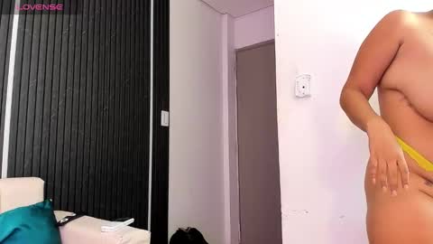 gabrielaa_miller_ online show from 11-24-25, 07:13