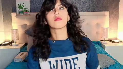 Snapshot of gabrielacortez chatting on 02-25-25, 01:20 GABRIELA online show from 02-25-25, 01:20