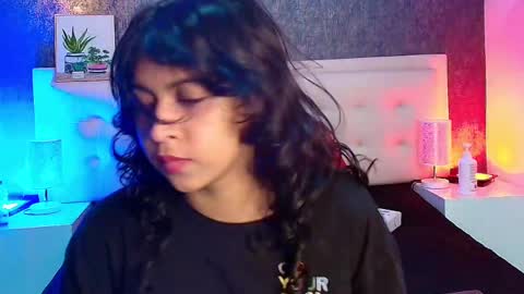 Snapshot of gabrielacortez chatting on 02-28-25, 08:39 GABRIELA online show from 02-28-25, 08:39