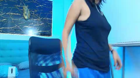 Snapshot of gabrielacortez chatting on 11-19-25, 04:18 GABRIELA online show from 11-19-25, 04:18