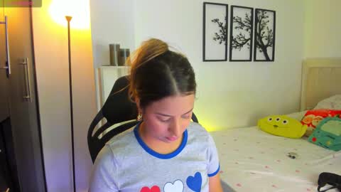 Gabriella online show from 01-13-26, 06:57