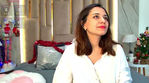 Snapshot of gabriella_wils chatting on 12-18-24, 11:56 Gabriella online show from 12-18-24, 11:56