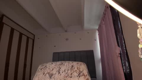 Snapshot of gabrielladurandd chatting on 02-02-26, 06:50 Gaby online show from 02-02-26, 06:50