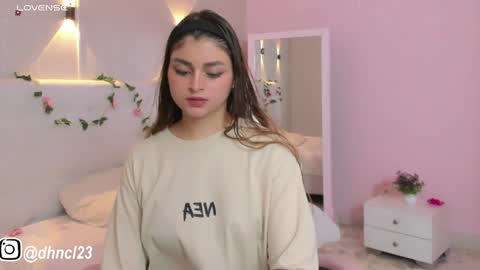 Gabriella online show from 02-08-25, 12:38