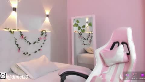 Gabriella online show from 03-09-25, 12:53