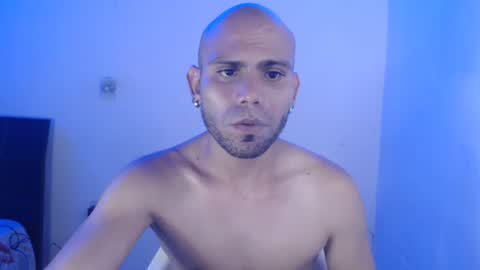 Snapshot of gabrielle_ramirez chatting on 12-31-24, 01:26 Gabriel online show from 12-31-24, 01:26